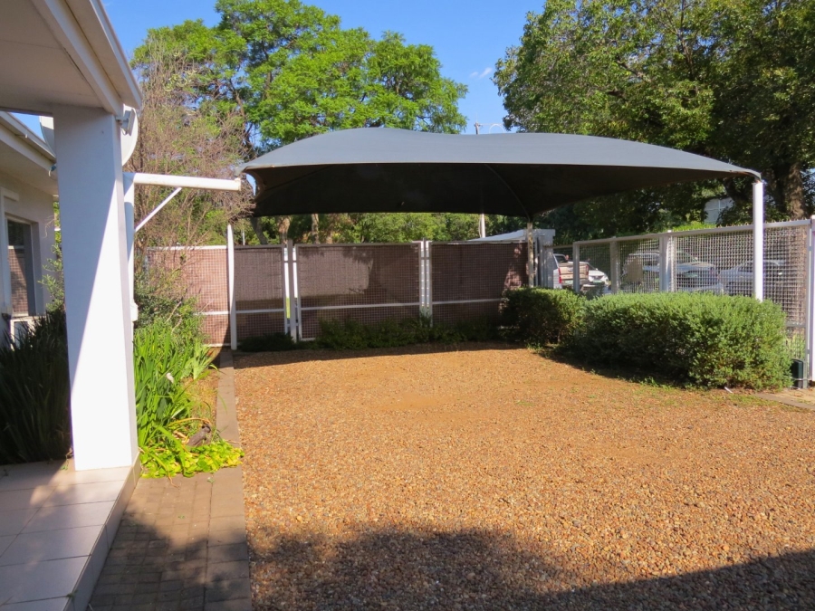 5 Bedroom Property for Sale in Dan Pienaar Free State